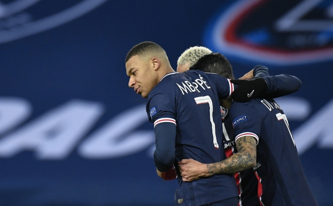 Mbappe, PSG'deki geleceğini sorguluyor!