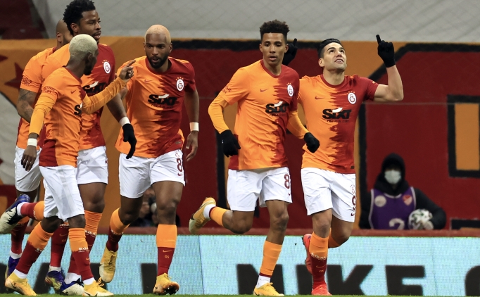 SON DAKKA: te Galatasaray'n ilk 11'i