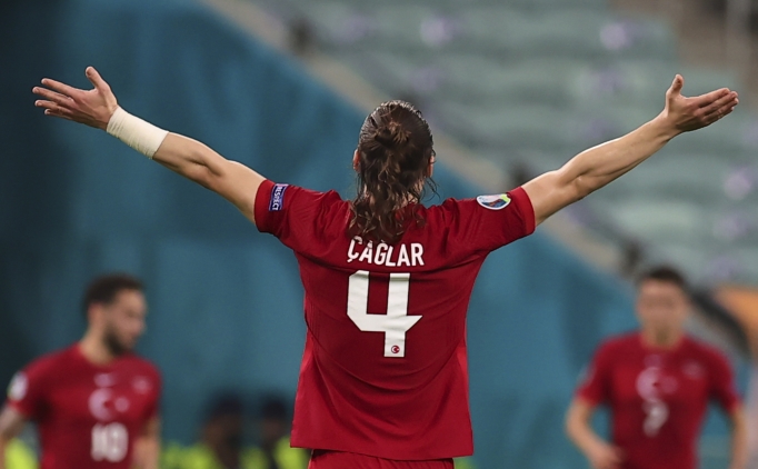 TFF'den �ngiltere'deki futbolcular i�in a��klama!