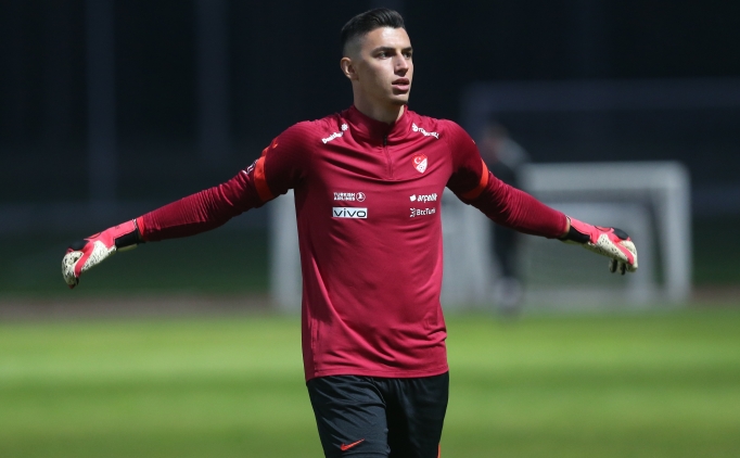 Berke Ozer Milli Takim Kadrosundan Cikarildi