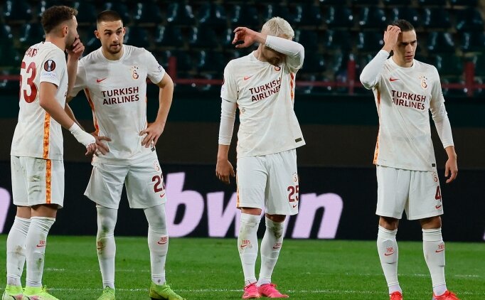 Galatasaray'da '6 numaral�' sorunun belgesi