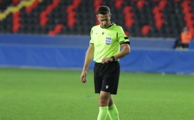 Bnyamn Gezer: 'Halis zkahya ve ekibini haftalar boyu bekletirdim'