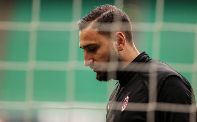 Donnarumma, Milan'dan kopuyor!