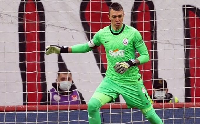 Muslera da are olamyor: 14 utta 8 gol