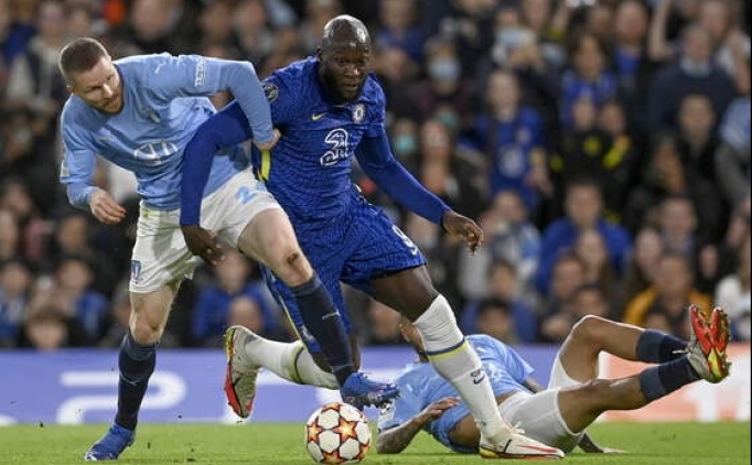 Inter taraftarından Lukaku'ya mesaj: 'Yağmurdan kaçanlar değil...'