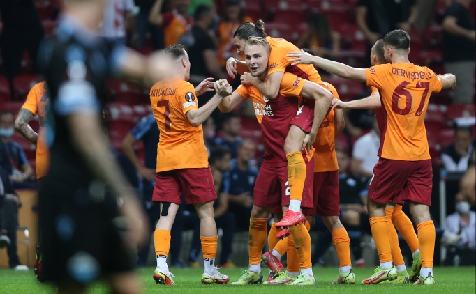 Galatasaray, 9 matr yenilmiyor!