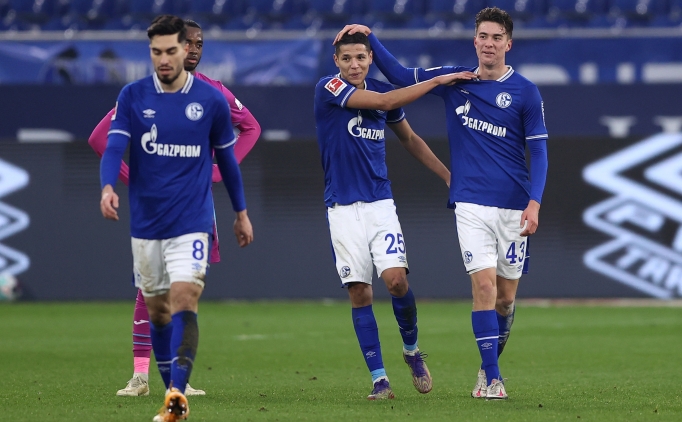 Schalke rekorun ucundan dnd, rahatlad!