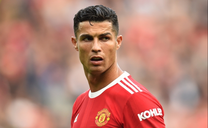 Cristiano Ronaldo gol�n� att�, Manchester United kazand�