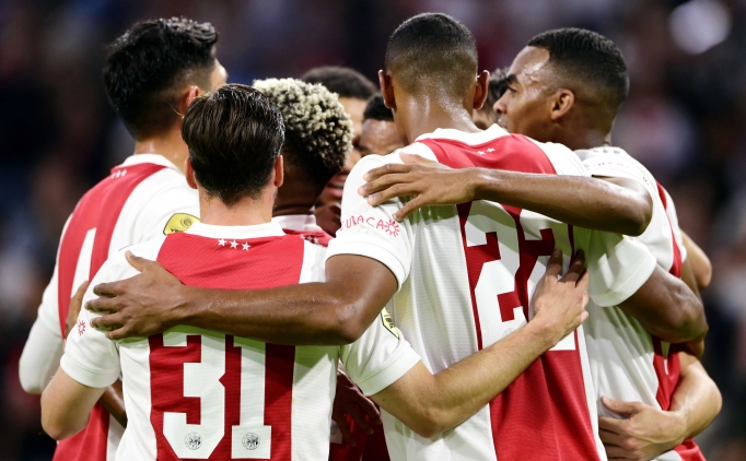 Ajax'tan ��lg�n skor: 9-0!
