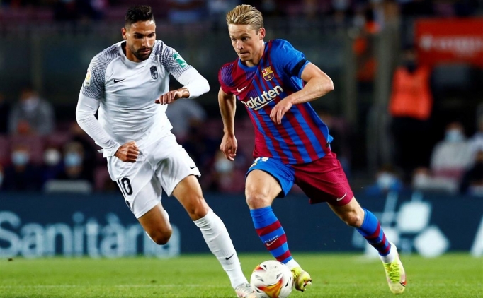 Barcelona 1 puanı 90'da kurtardı