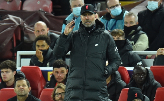 Jrgen Klopp, gazeteciyle tartt: 'Bir fikrin yok mu?'