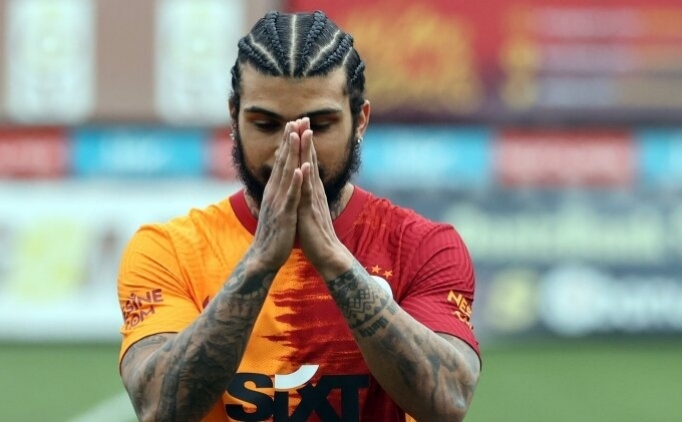Galatasaray'daki futbolcuların adını bilebilir misin?