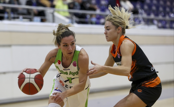 Nesibe Aydn, deplasmanda kazand!