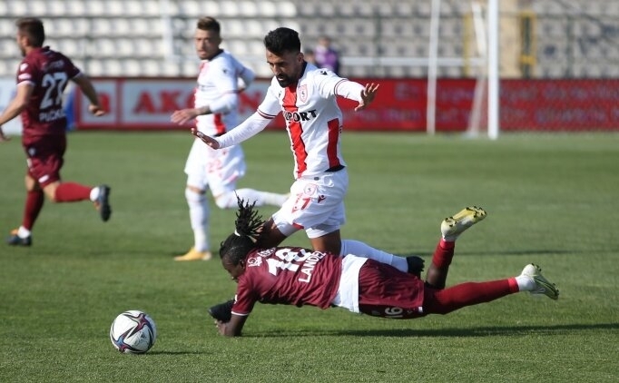 Samsunspor'da G�khan Karadeniz ile yollar ayr�ld�