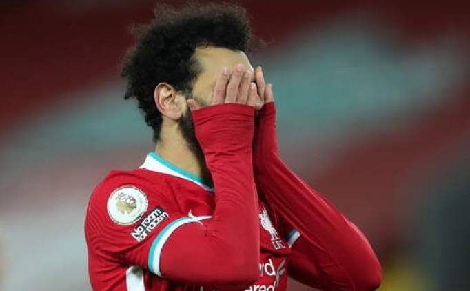 Liverpool 4 y�l sonra evinde Burnley'e yenildi