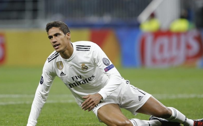 Raphael Varane iin iki seenek: PSG - Manchester United!