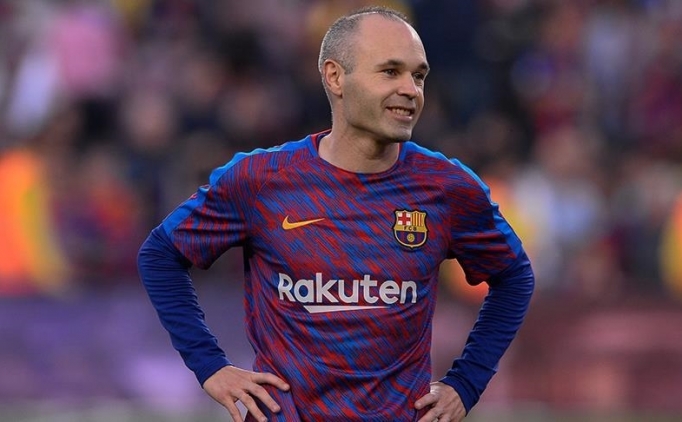 Iniesta'dan Barcelona yant: 'imdi deil'