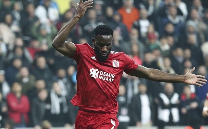 Sivasspor'da ok sakatlk! 4 hafta yok...