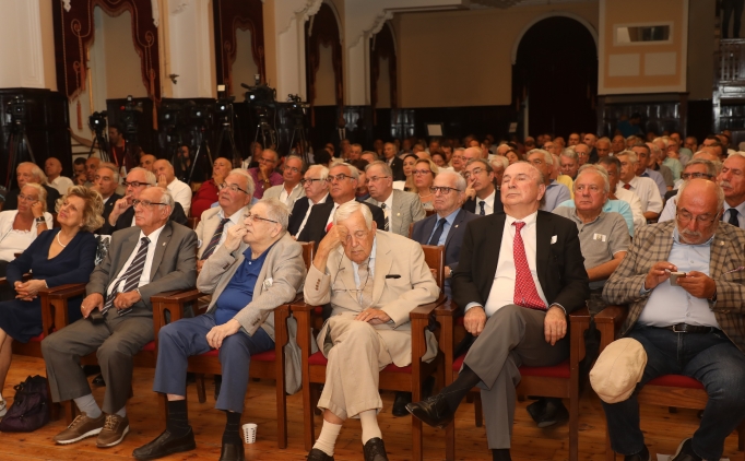 Galatasaray Dan Divan Kurulu Aciklamasi