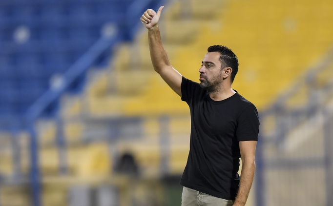 Xavi adm adm Barcelona'ya