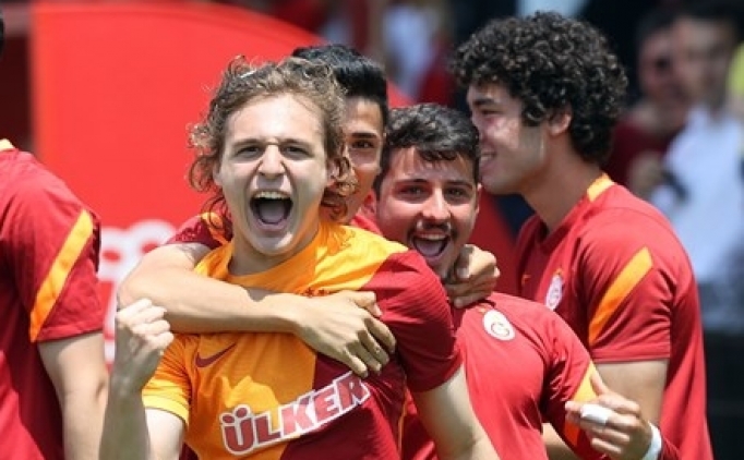 Hakan Balta ile şampiyonluğa koşuyor!