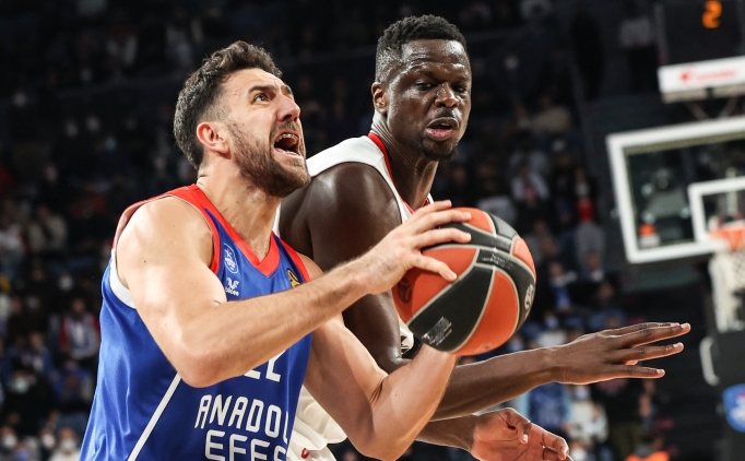 Anadolu Efes, Olympiakos'a konuk oluyor