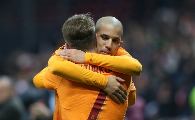 Sofiane Feghouli Galatasaray'dan servet kazand!