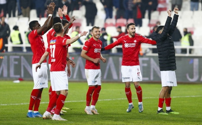 Sivasspor 8 eksikle Gztepe deplasmannda