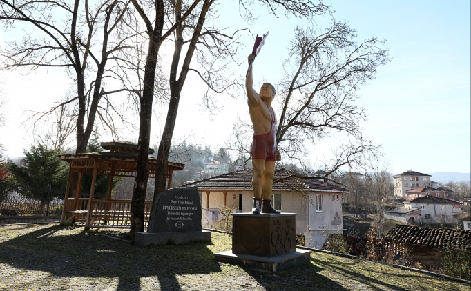 Trk greinin efsanesi: Yaar Dou