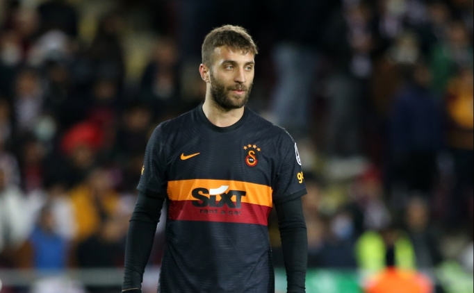 Alpaslan �zt�rk'ten Barcelona sonras� payla��m