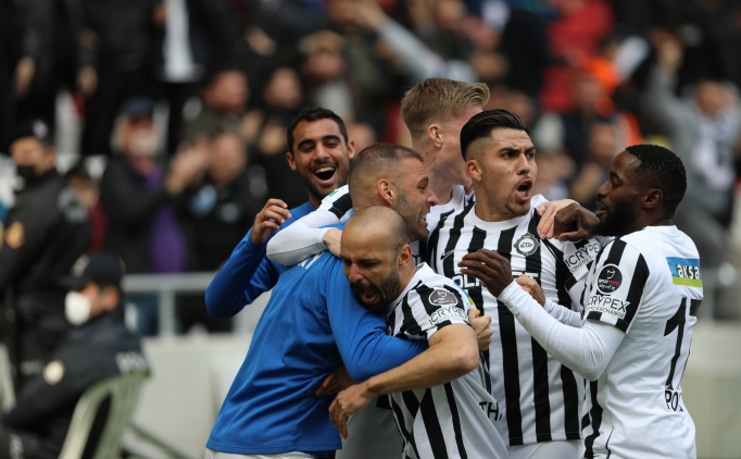 Altay'dan, yenilenen Alsancak Mustafa Denizli Stad'nda ilk galibiyet