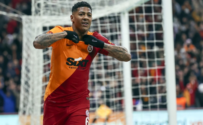 Torrent'ten Van Aanholt'a yeni g�rev!