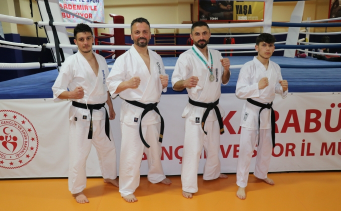 Karabkl boksrlerin hedefi byk