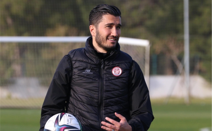 Antalyaspor'da, Altay mesaisi devam ediyor