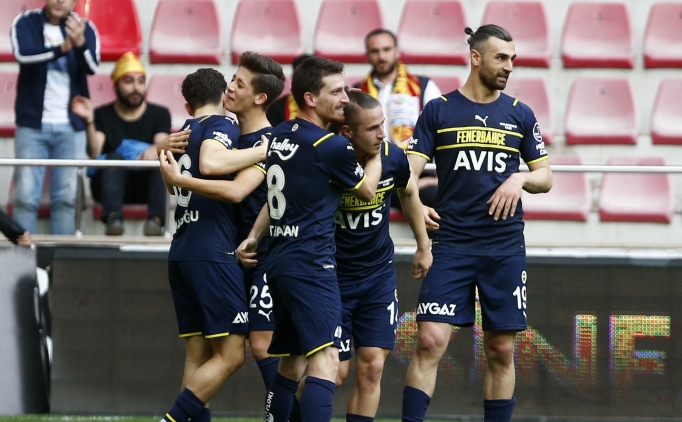 Nail K�r: 'Kavgalar�n de�il, do�runun yan�nday�z'