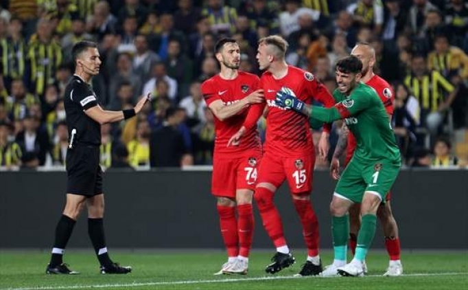 Gaziantep FK'da kritik ayr�l�k...