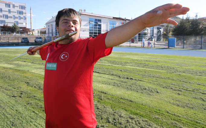 Down sendromlu cirit�i, d�nya �ampiyonas�na iddial� haz�rlan�yor