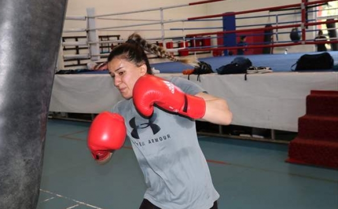 Milli boks�rler Akdeniz Oyunlar�'nda alt�n hedefliyor