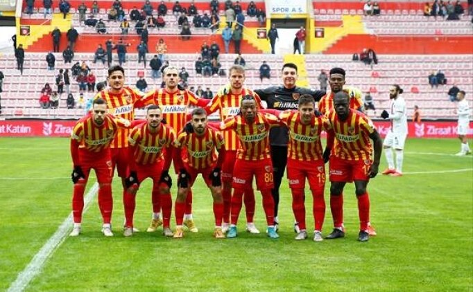 S�per Lig ekibine puan silme cezas�