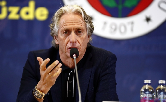 Jorge Jesus: 'Gl bir rakiple oynayacaz'