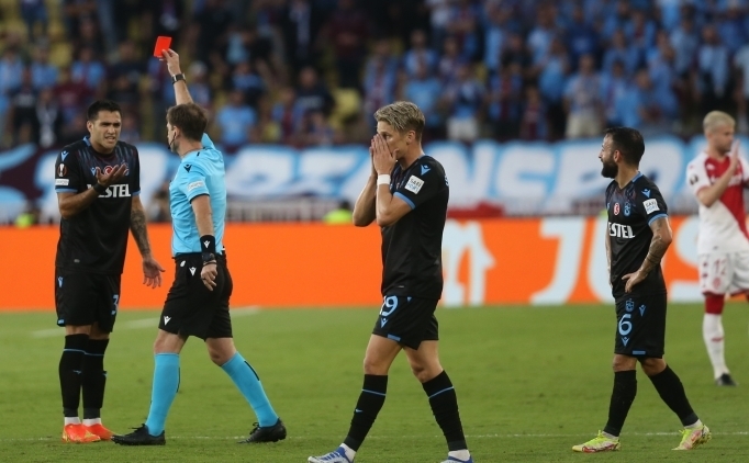 Maxi Gomez soyunma odas�nda a�lad�!