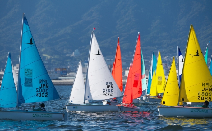 Milliler, Dnya ampiyonas'nda ilk gn yarlarn tamamlad