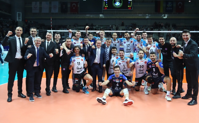 Halkbank, Avrupa'da ok rahat!