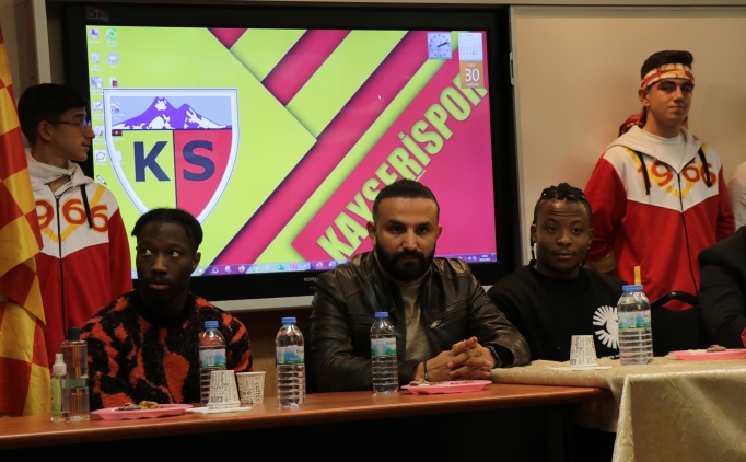 Mane ve Uzodimma, ��rencilerle bulu�tu