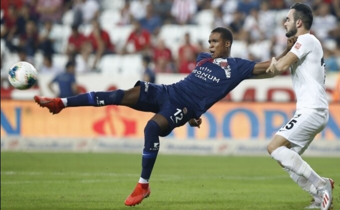 Paul Mukairu, Kopenhag'a transfer oldu!