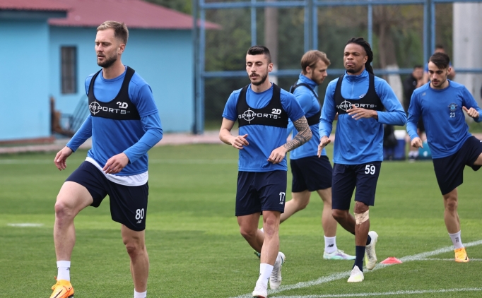 Adana Demirspor'da haz�rl�klar ba�lad�