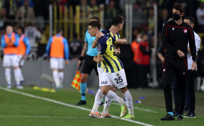 Fenerbahe'de Arda Gler, ilk 11'e dnyor