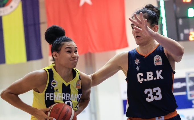 Fenerbah�e Safiport, kupaya bir ad�m uzak