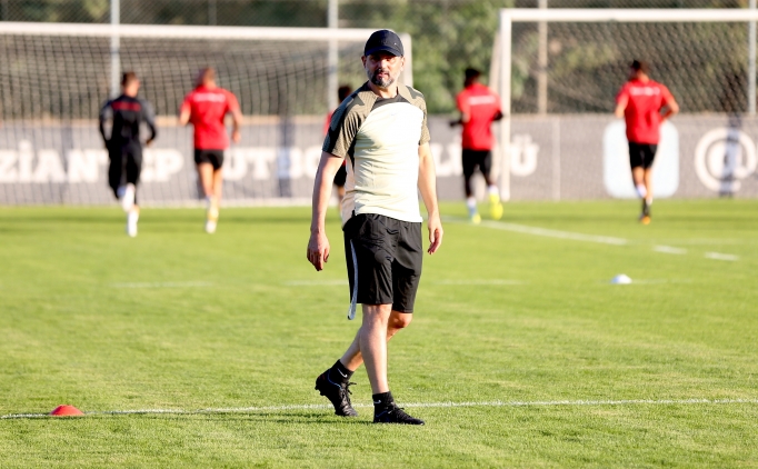 Erol Bulut, transfer istedi�i 3 mevkiyi a��klad�