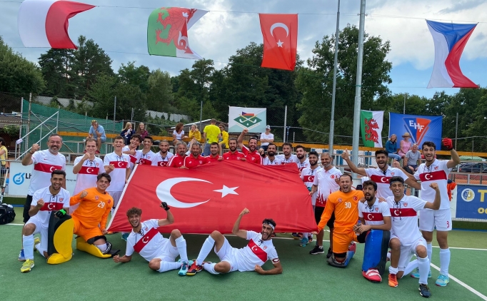 Hokeyde milliler �ekya'y� devirdi!